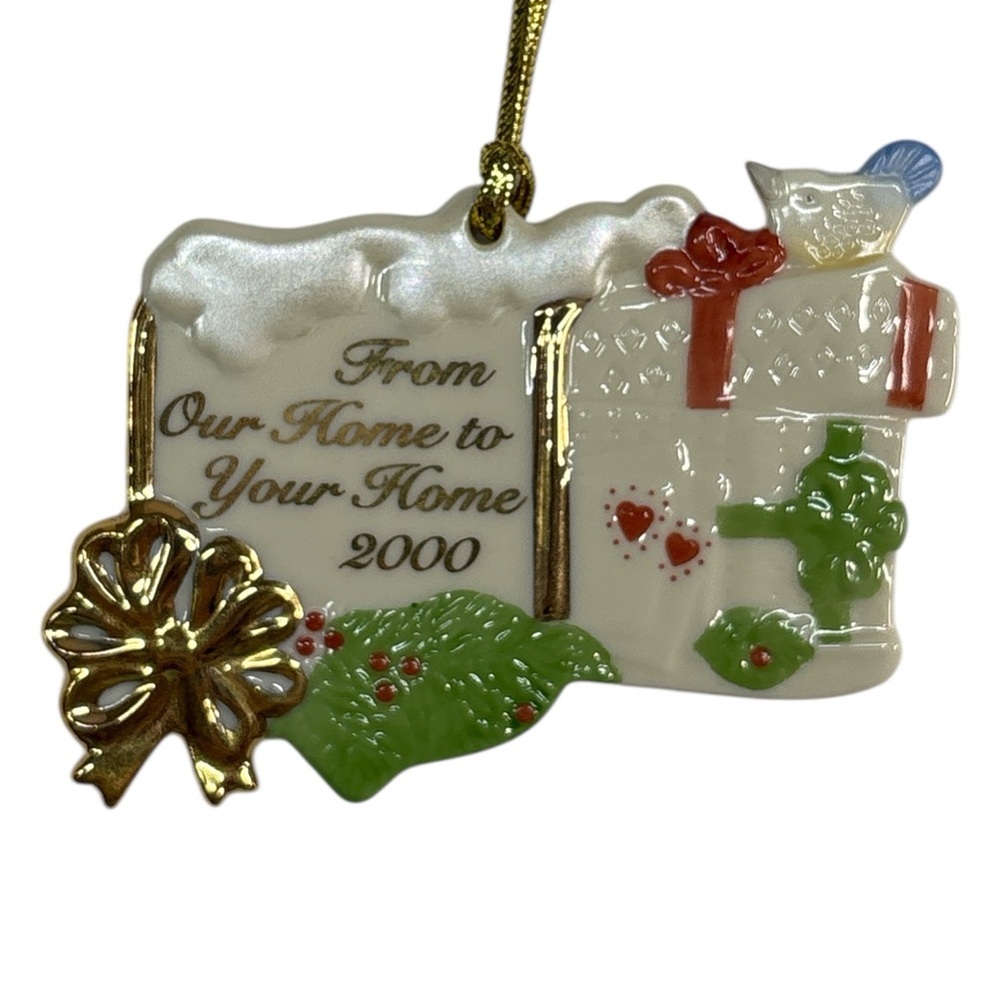 Vintage Lenox "From Our Home To Your Home 2000" Annual Christmas Ornament - Picture 2 of 5